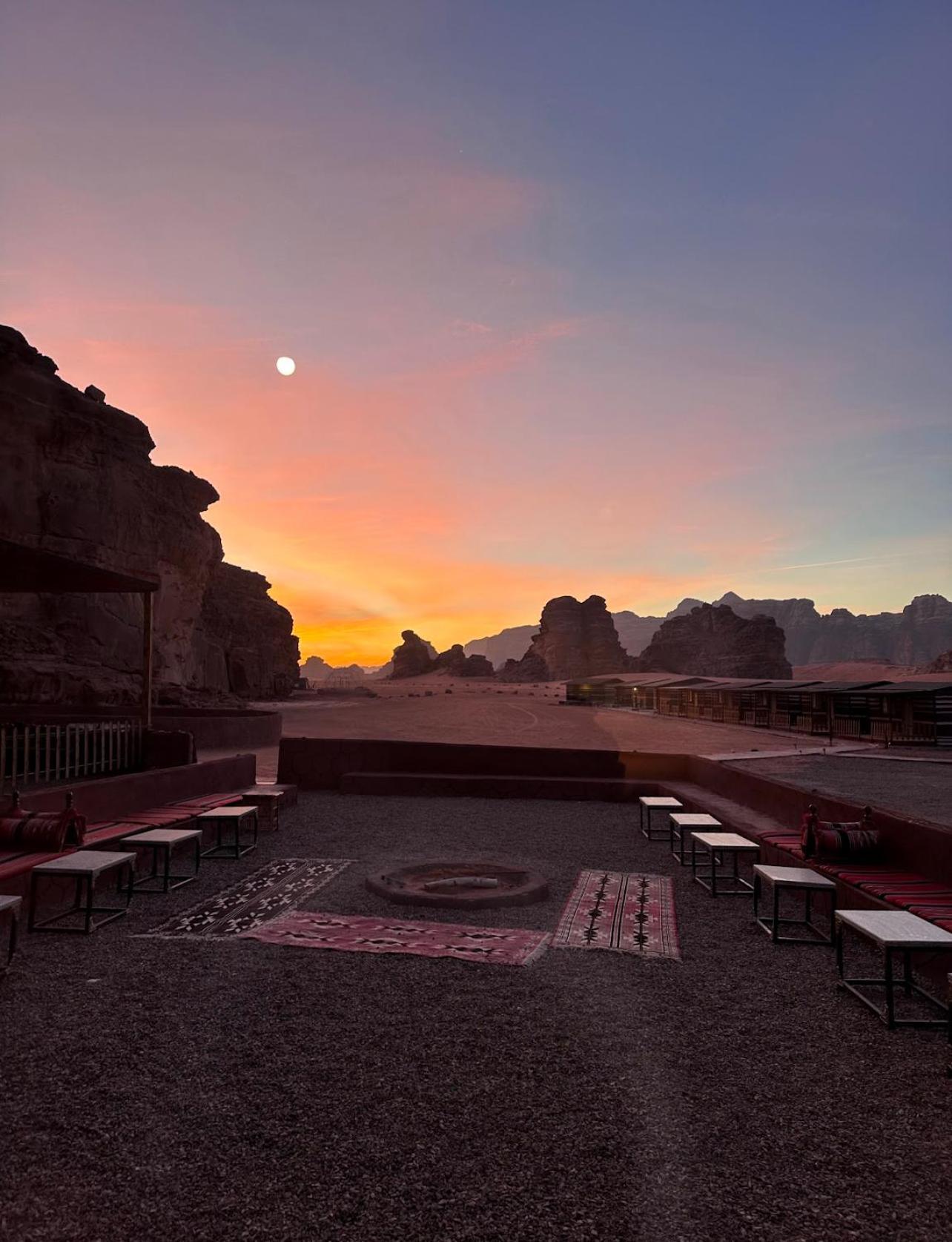 Wadi Rum Magic Camp Экстерьер фото